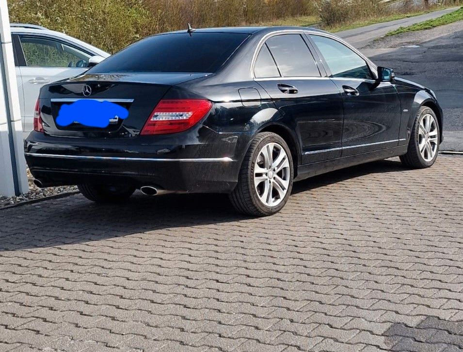 Bild des Angebotes Mercedes-Benz C 300 CDI 4MATIC BlueEFF. AVANTG. Autom. AVA...