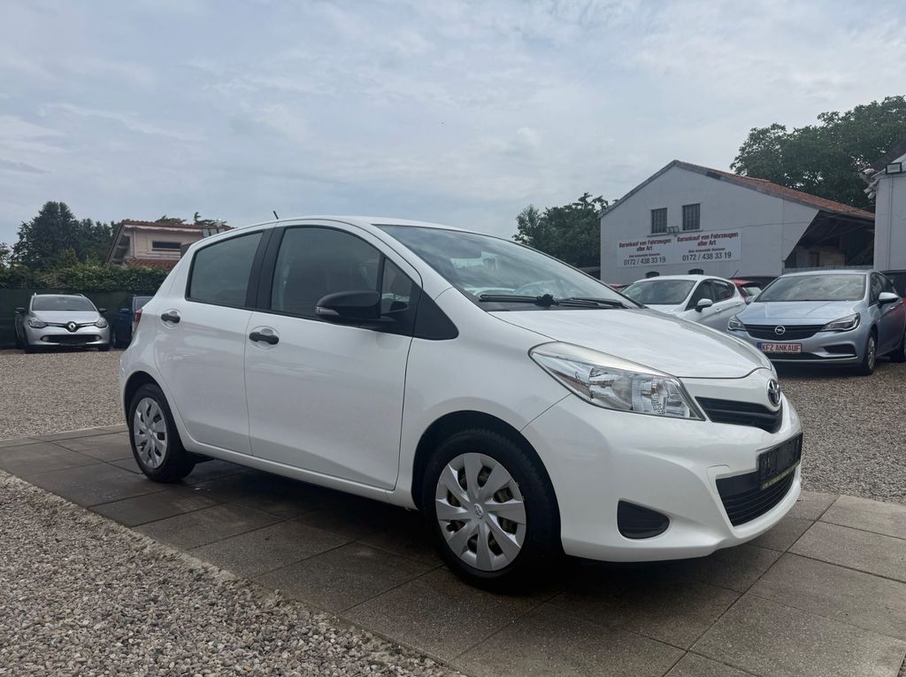 Bild des Angebotes Toyota Yaris Cool Sportsitze Sport Lenkrad