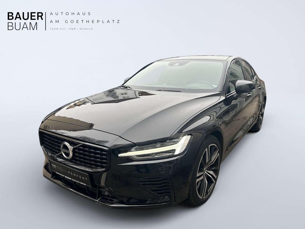 Bild des Angebotes Volvo S60 Plus Dark Recharge Plug-In Hybrid AWD T8