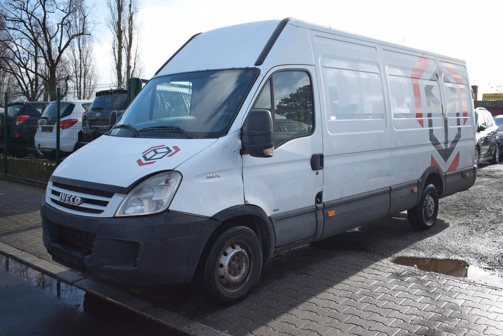 Bild des Angebotes Iveco Daily C30V
