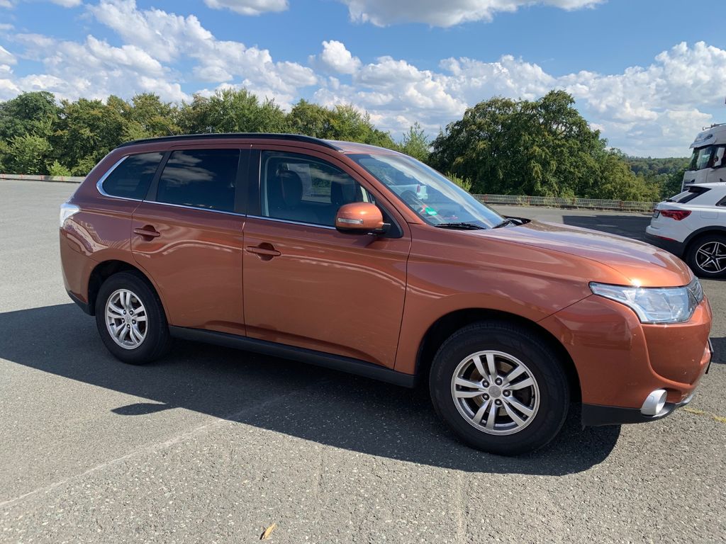 Bild des Angebotes Mitsubishi Outlander 2.2 DI-D Invite ClearTec 2WD Invite