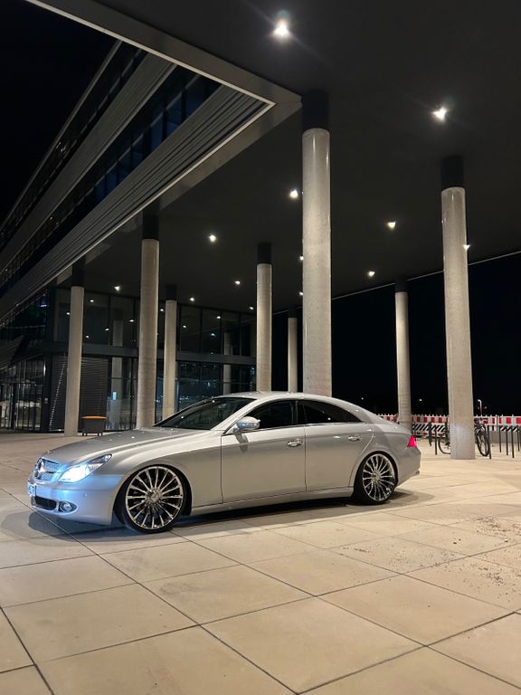 Bild des Angebotes Mercedes-Benz CLS 350 - 2.Hand, Scheckheft