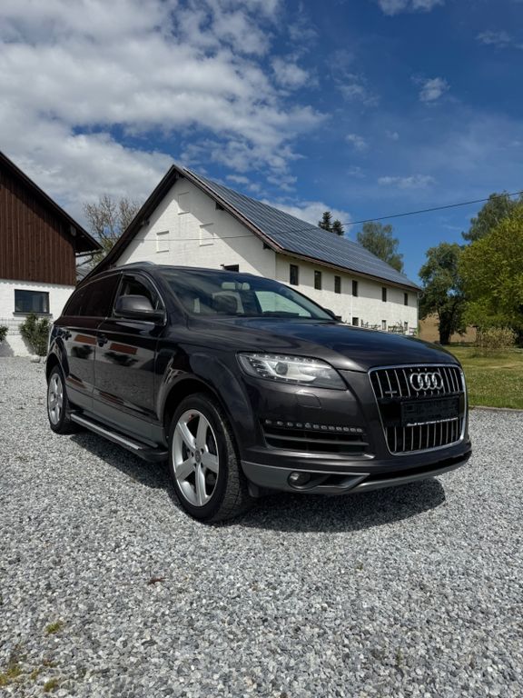 Audi Q7 3.0 TDI quattro, Panorama , 7Sitz, LED,Kamera
