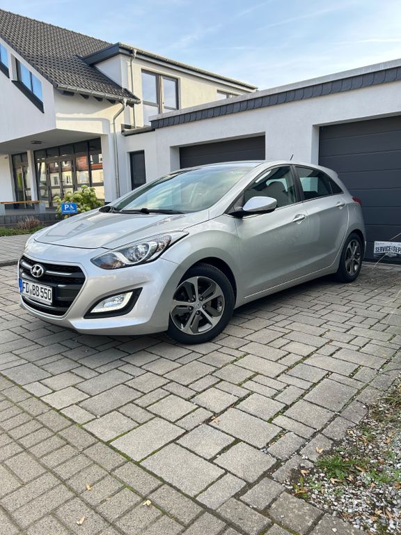 Hyundai i30 1.6 CRDi 81kW Style Style