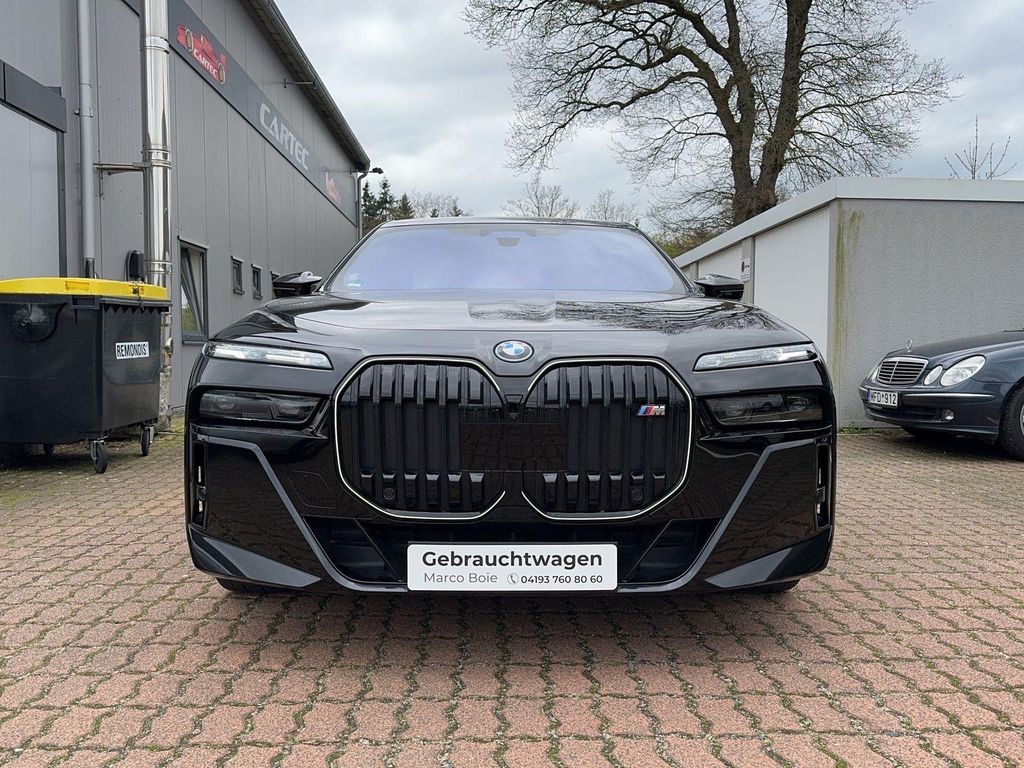Bild des Angebotes BMW M760e xDrive -