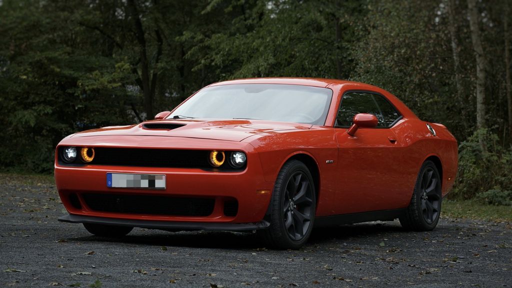 Bild des Angebotes Dodge Challenger R/T 5.7 HEMI V8 Hellcat Optik