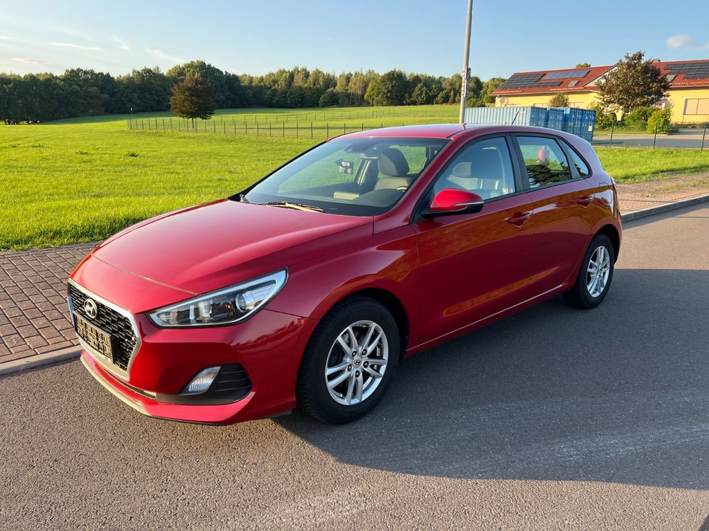 Bild des Angebotes Hyundai i30 1.4 YES!