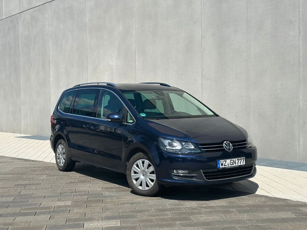 Bild des Angebotes Volkswagen Sharan 2.0 TDI DSG 125kW BMotion Tech Highli...