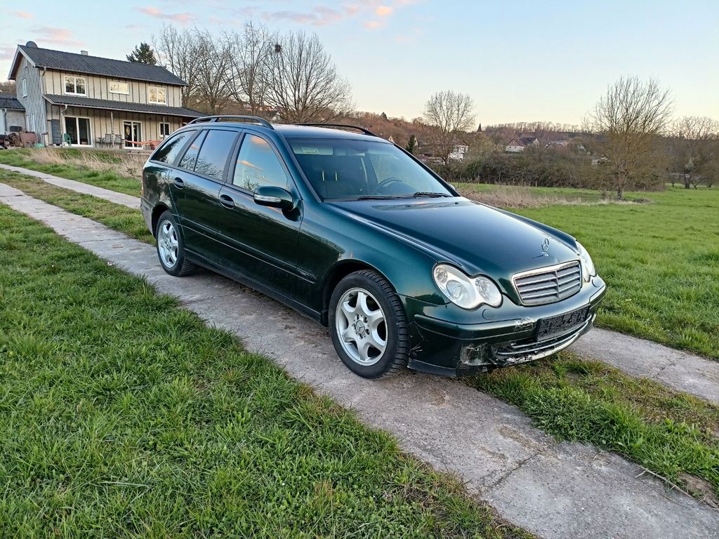 Bild des Angebotes Mercedes-Benz C 220 CDI BiXenon Tempomat Alu16"Sitzheizung CD