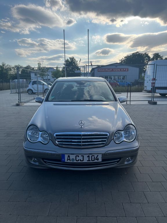 Bild des Angebotes Mercedes-Benz C 240 4-MATIC W203 ELEGANCE