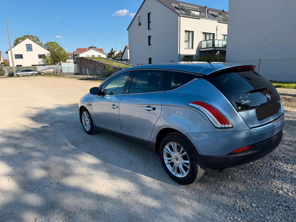 Bild des Angebotes Lancia Delta Oro