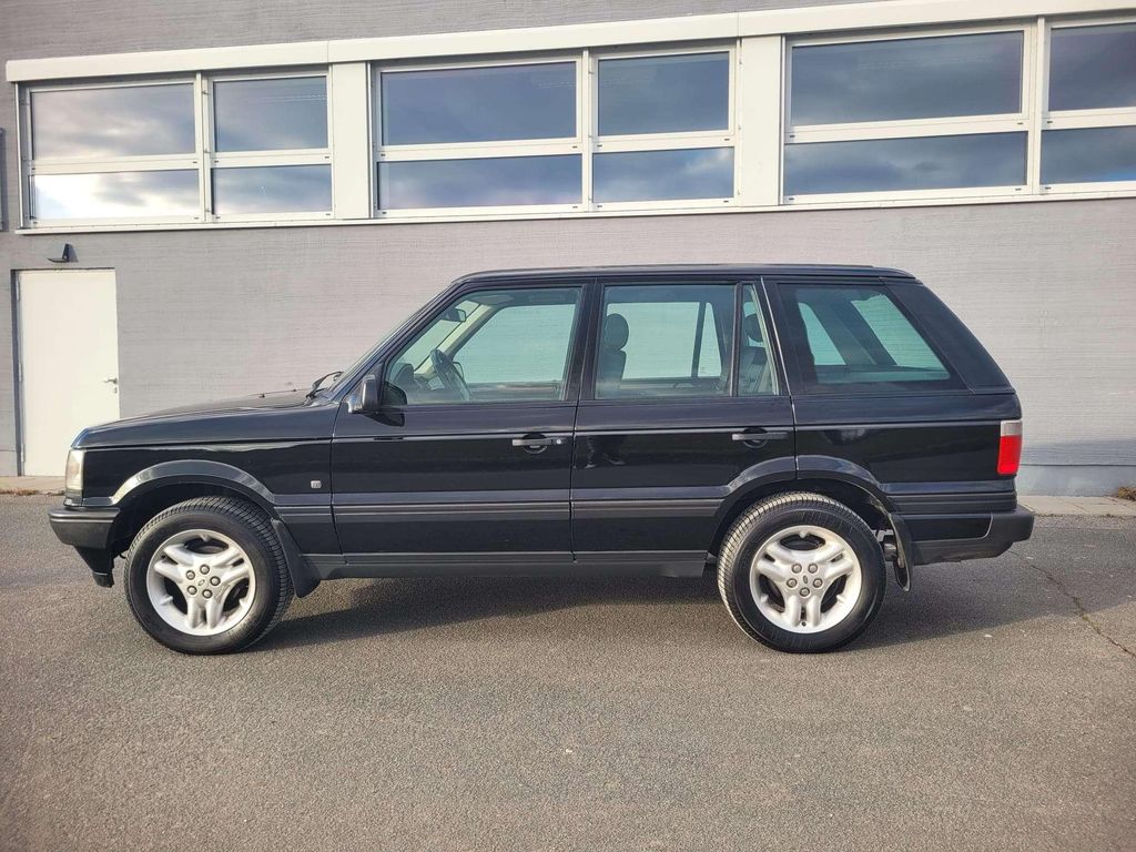Land Rover Range Rover Range Rover 4.6 HSE AHK-Luftfederung