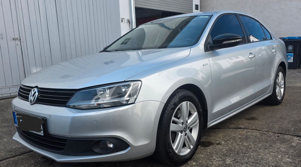 Bild des Angebotes Volkswagen Jetta 1.6 TDI MATCH Zahnriemen TÜV Neu!