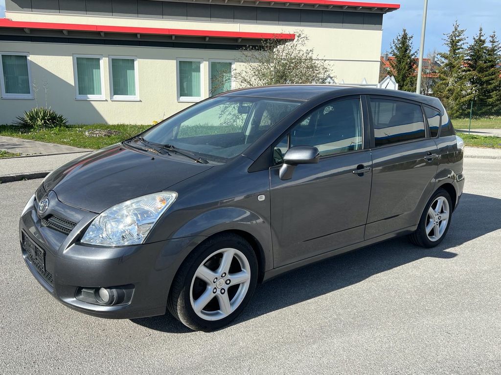 Bild des Angebotes Toyota Corolla Verso 2.2 D-4D Sol