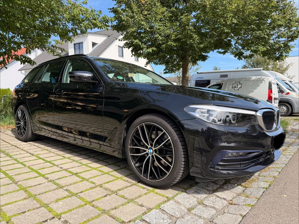 Bild des Angebotes BMW 525d Touring G31 / 231 PS / gepflegter Zustand