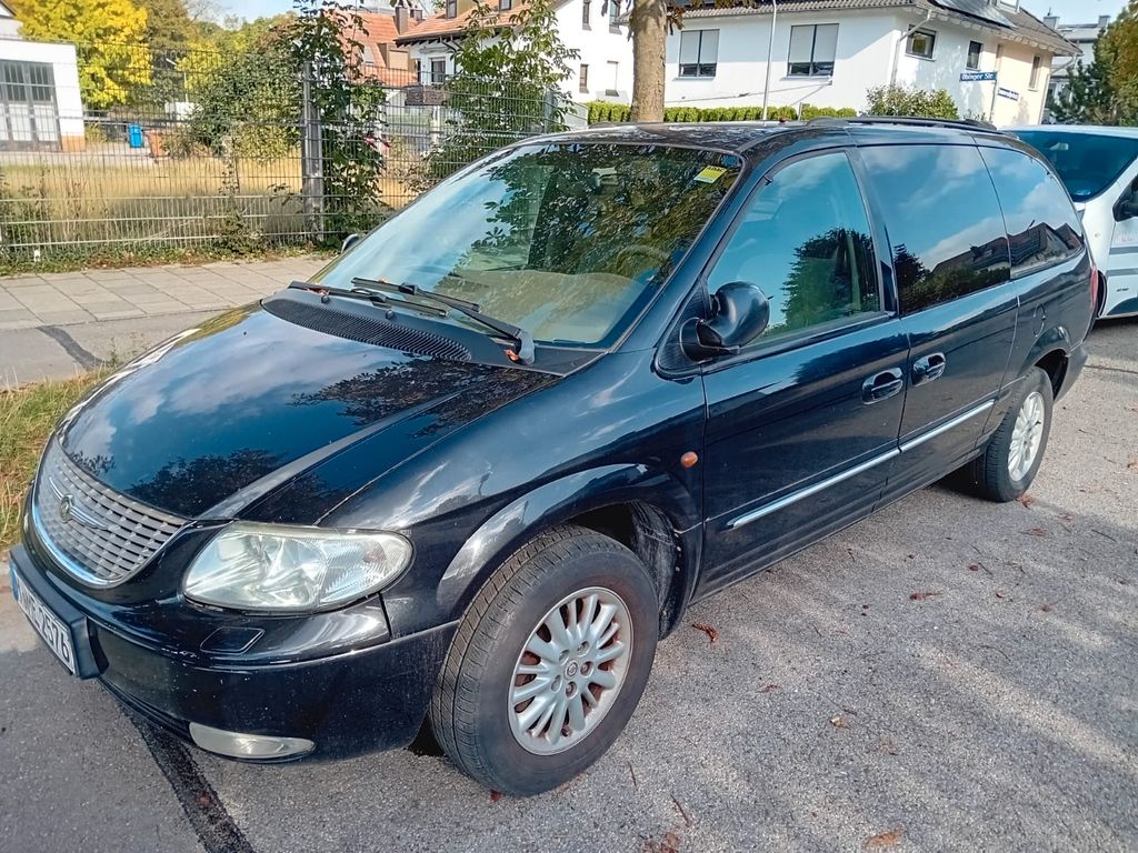 Chrysler Grand Voyager Limited 3.3 V6 AWD AUTOMATIK LIMIT