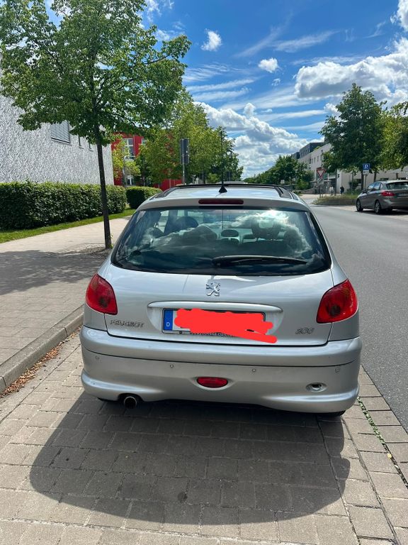 Bild des Angebotes Peugeot 206 JBL | 104.000 km | 75 PS | 2. Besitz