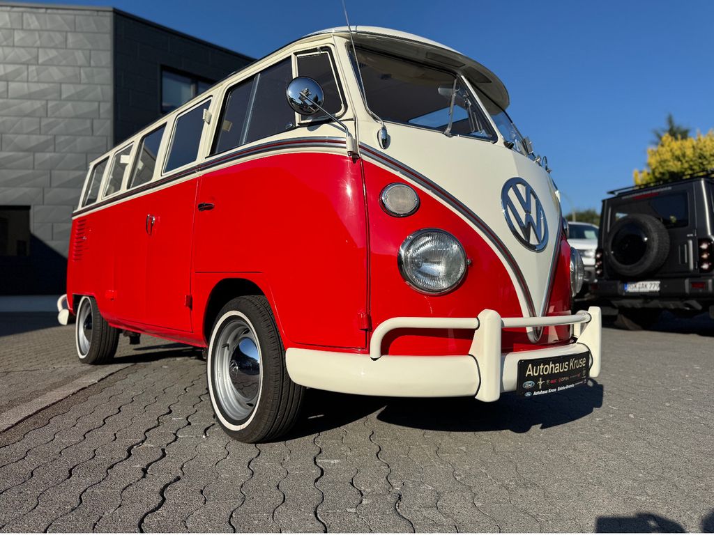 Bild des Angebotes Volkswagen T1 Samba Umbau | Faltdach | 23 Fenster