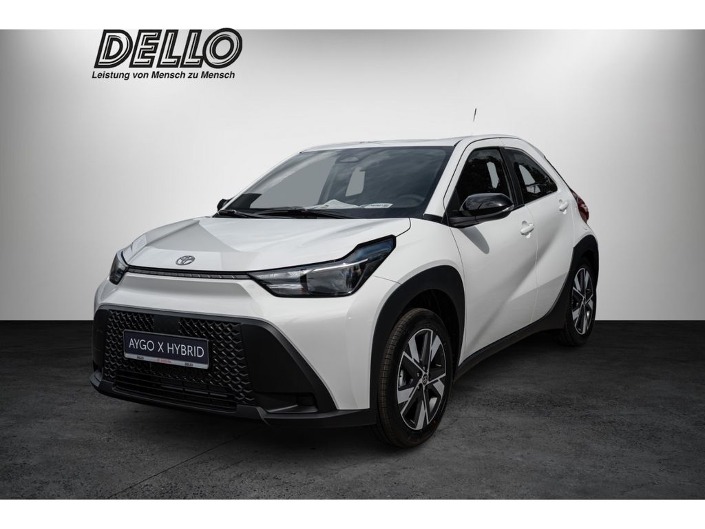 Bild des Angebotes Toyota Aygo X Active Voll-Hybrid AT Business-Paket Sitz
