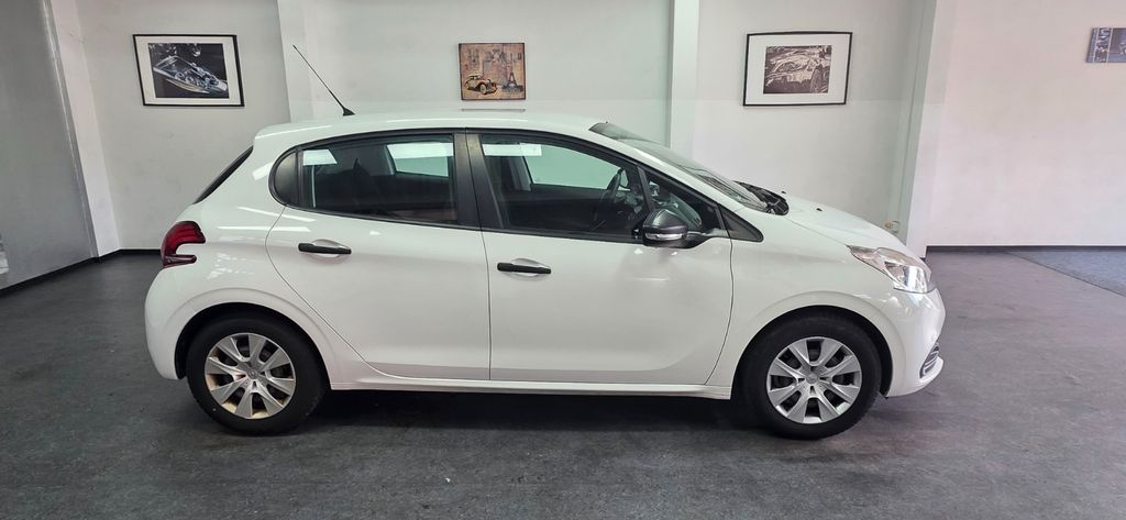 Bild des Angebotes Peugeot 208 Access PureTech 85.000 km TÜV 10/2028