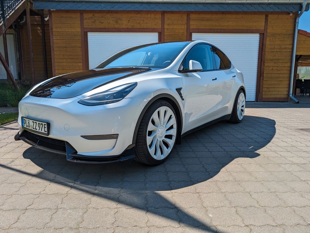 Bild des Angebotes Tesla Model Y Performance H&R 21"