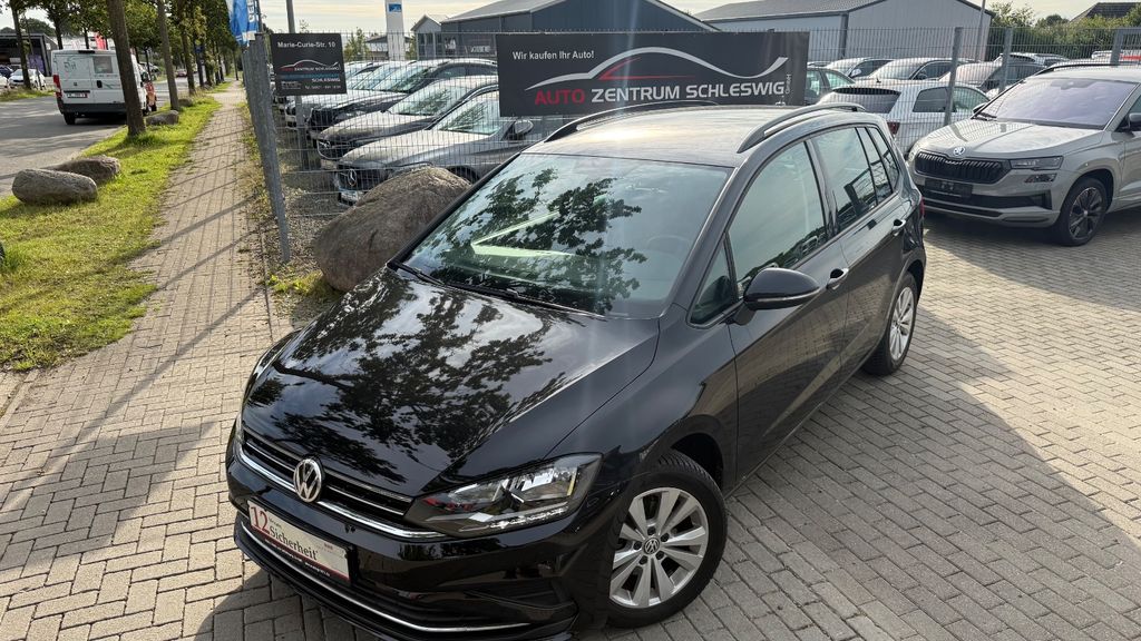 Bild des Angebotes Volkswagen Golf Sportsvan VII Comfortline DSG Navi Climatr