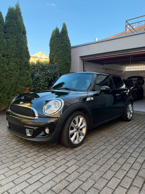 Bild des Angebotes MINI Cooper SD