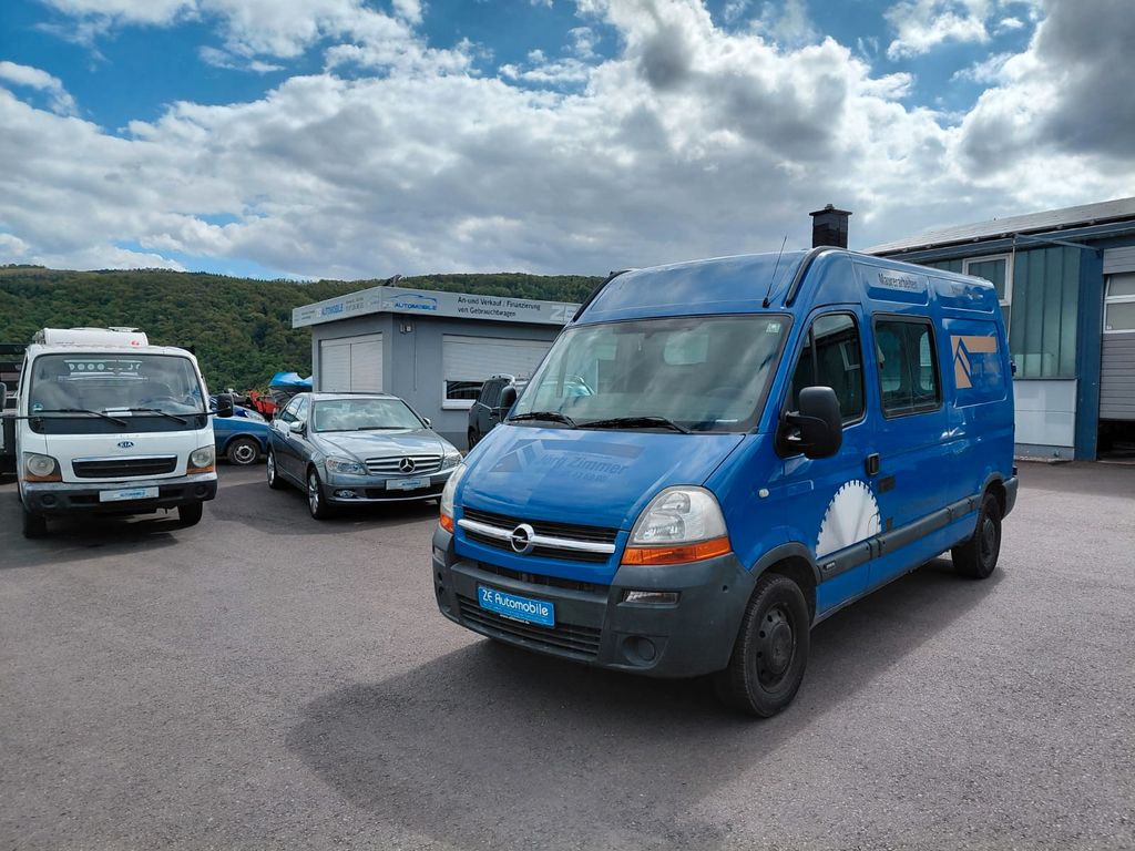 Opel Movano