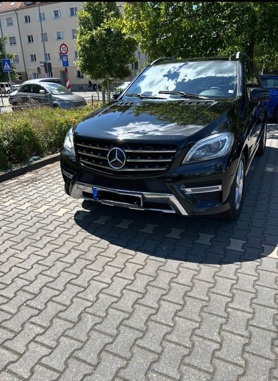 Bild des Angebotes Mercedes-Benz ML 350 BlueTEC 4MATIC AMG Line