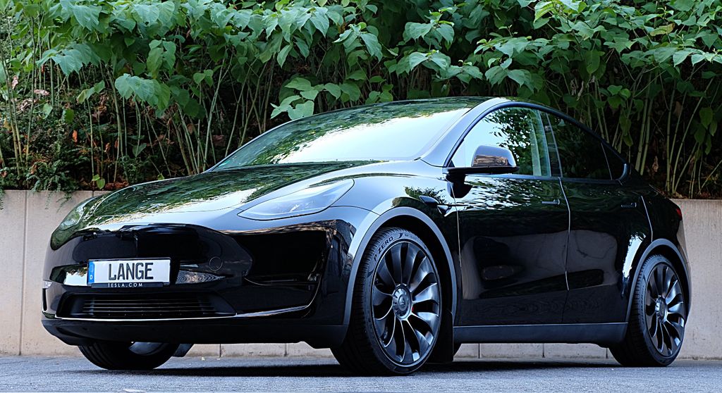 Bild des Angebotes Tesla Model Y Performance Dual Motor AWD, HW4, LM 21"