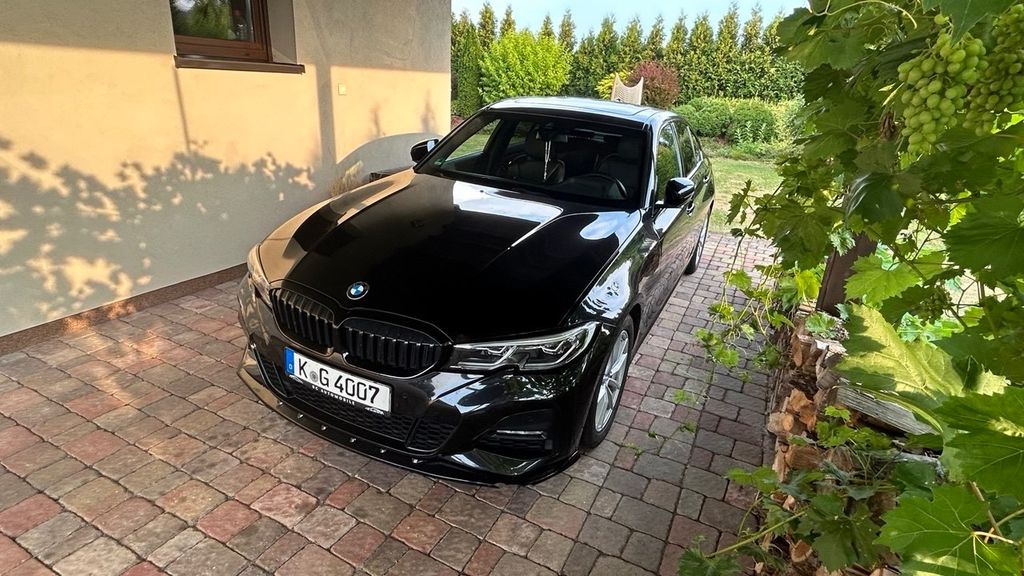 Bild des Angebotes BMW 330i Estate M Sport Automatic M Sport