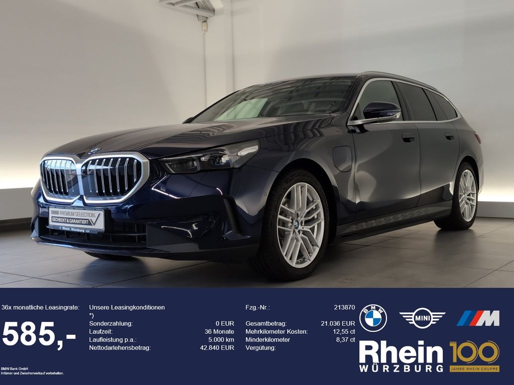 Bild des Angebotes BMW 530e xDrive Touring Navi/LED/HiFi/PaAs+/Memory N