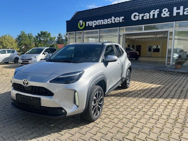 Bild des Angebotes Toyota Yaris Cross Hybrid Teamplayer Safety - Winterpak