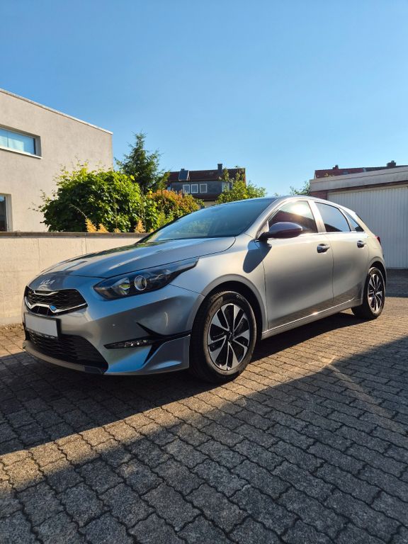 Bild des Angebotes Kia cee'd / Ceed 1.0 T VISION Spezial Navi Klimaaut.