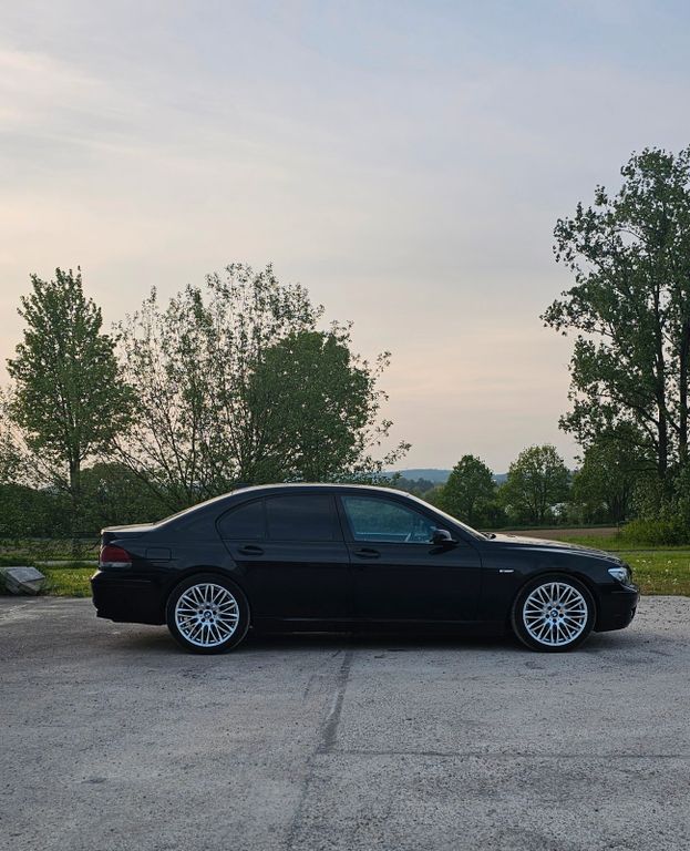 Bild des Angebotes BMW 730d A -