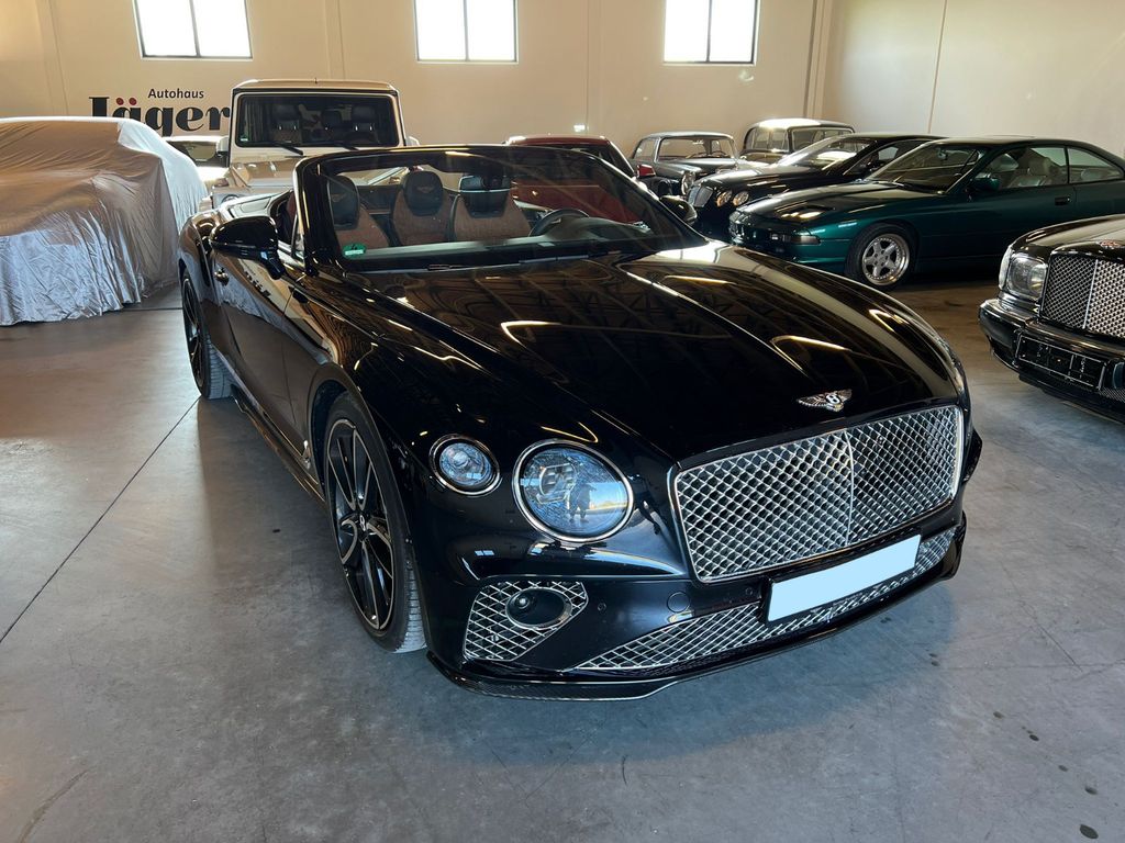 Bild des Angebotes Bentley Continental GTC-V8-CARBON-ACC-HEAD UP-APPLE CAR-