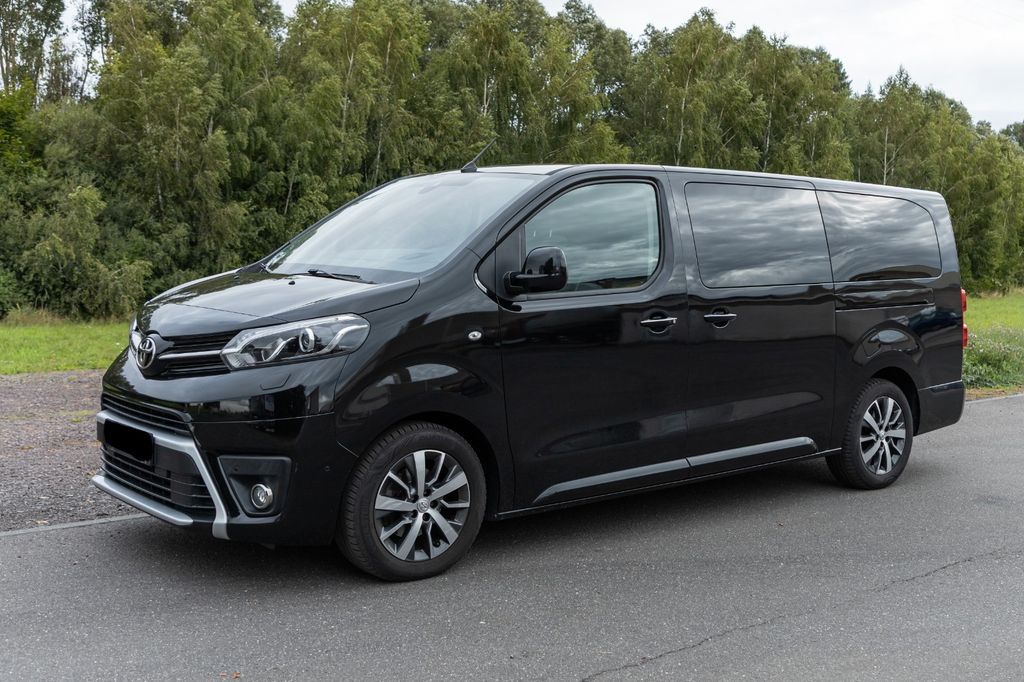 Bild des Angebotes Toyota Proace (Verso) 2,0-l-D-4D 130kW L2 Executive...