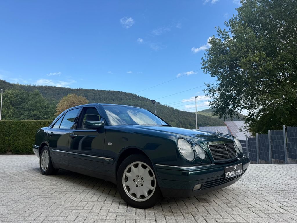 Bild des Angebotes Mercedes-Benz E 320 Limousine Elegance Aut.Kein Rost-HU 06/27
