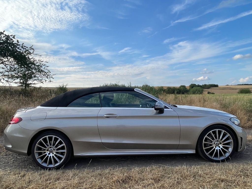 Bild des Angebotes Mercedes-Benz C 220 d Autom. Cabrio AMG Ausstattung