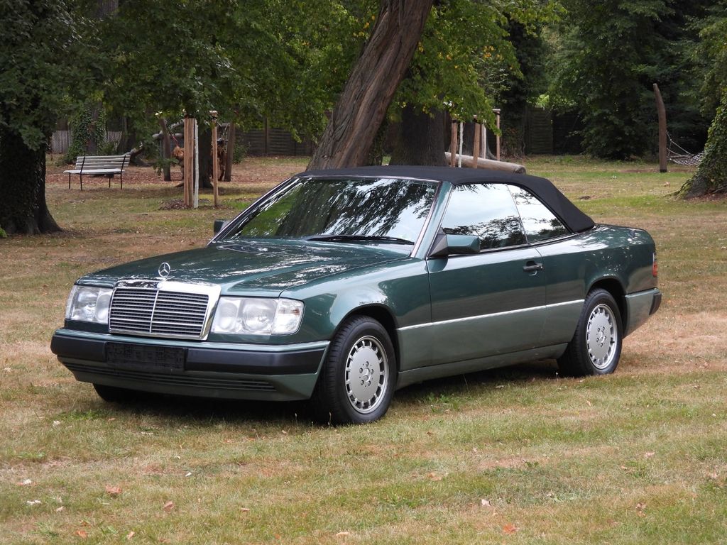 Bild des Angebotes Mercedes-Benz CE 300