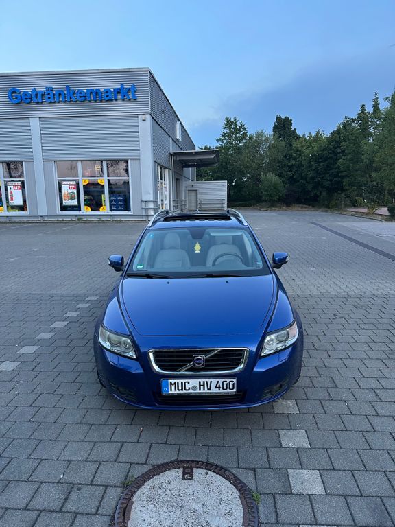 Bild des Angebotes Volvo V50 2.0D SUMMUM Tausch Moglich