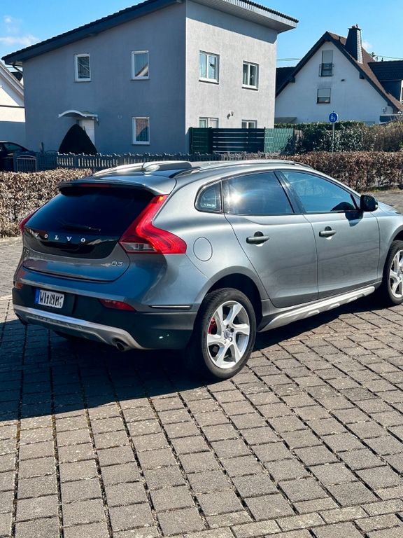 Bild des Angebotes Volvo V40 Cross Country D3 -