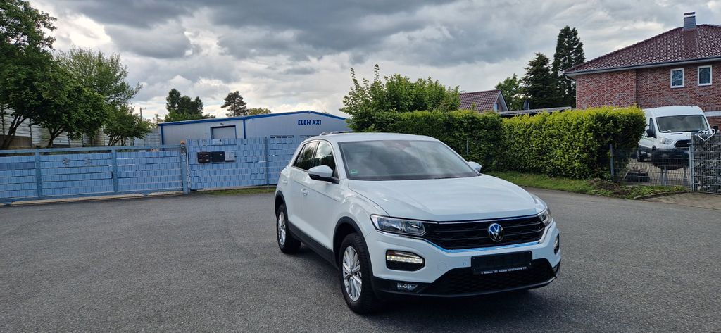 Volkswagen T-Roc 1,6 TDI 6 Gang Navi