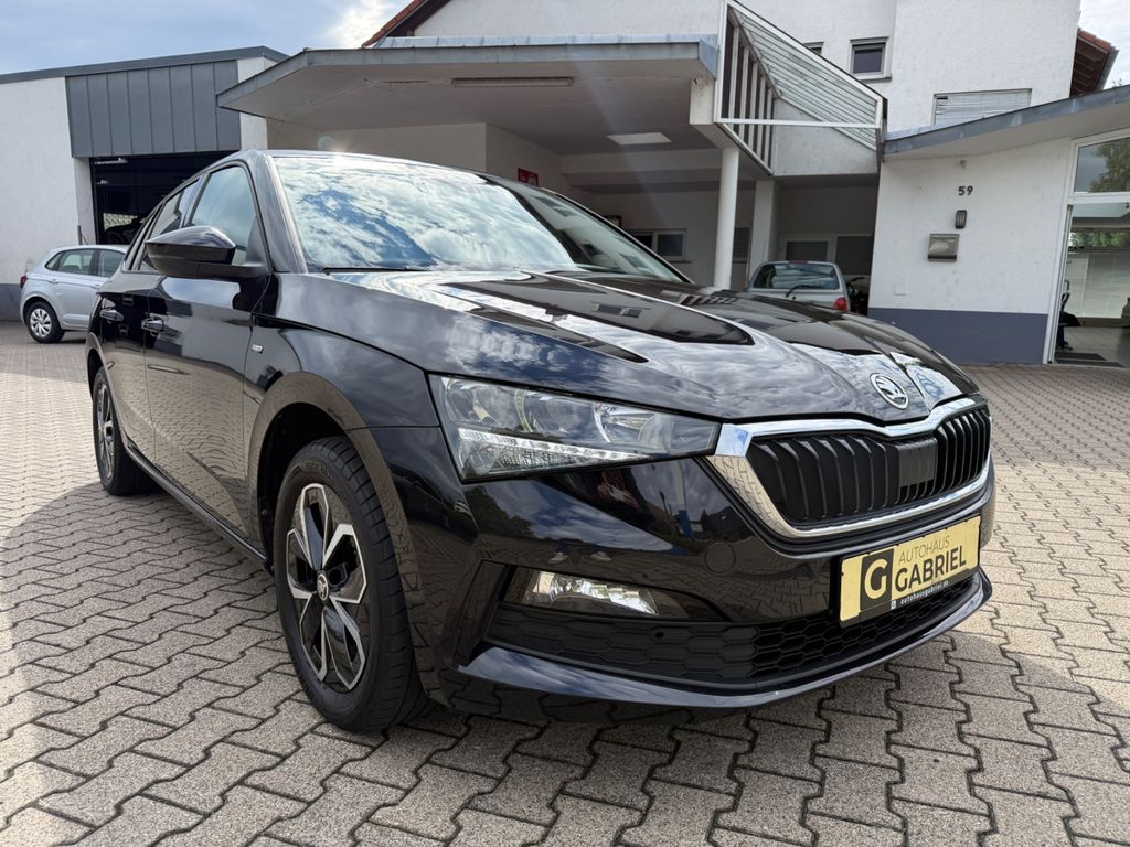 Bild des Angebotes Skoda Scala Drive 125 1.6 TDI DSG Navi CarPlay PDC LED
