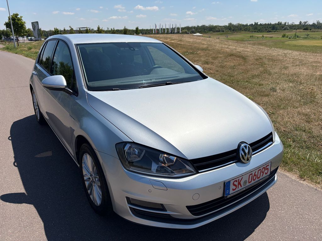 Bild des Angebotes Volkswagen Golf VII Lim. Cup BMT*NAVI*PDC*KLIMAAUTO*