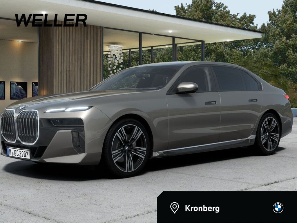 Bild des Angebotes BMW 740d xDr M Sport Fond-Ent,StHz,SkyL,B&W,AutoBahn