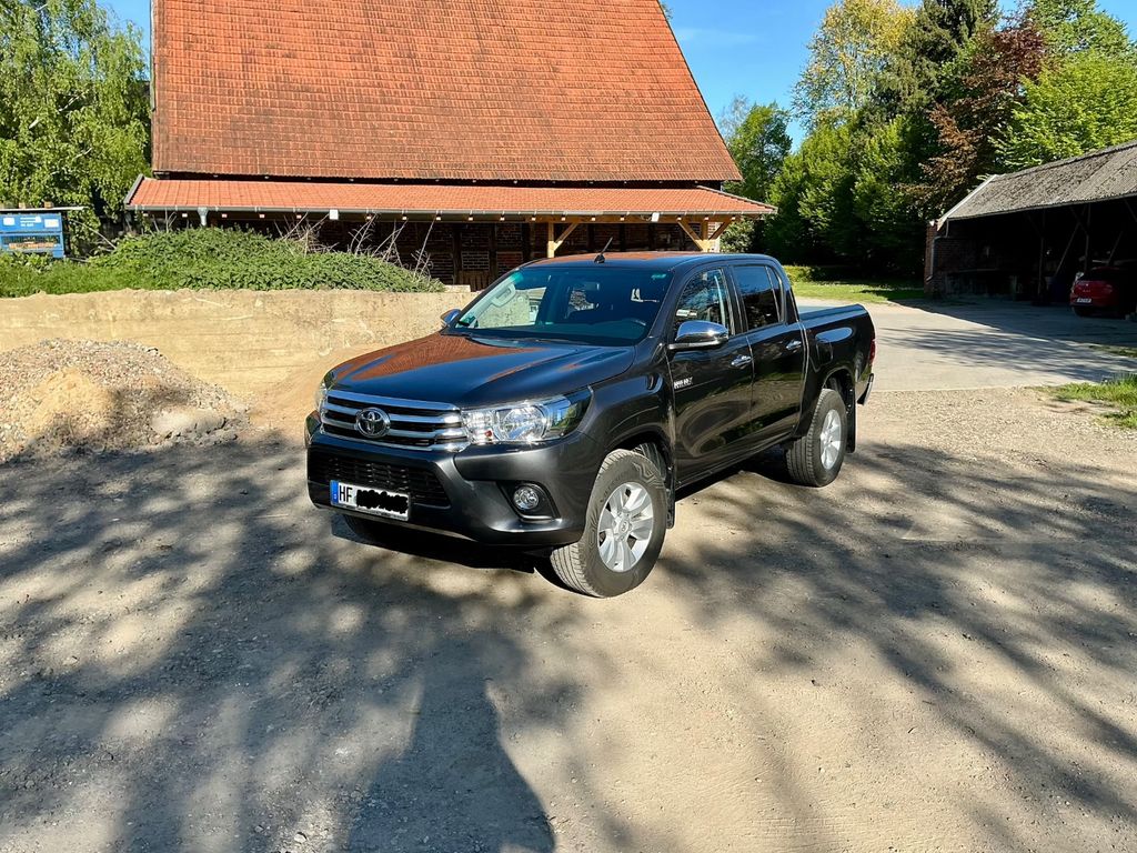 Bild des Angebotes Toyota Hilux* Scheckheft