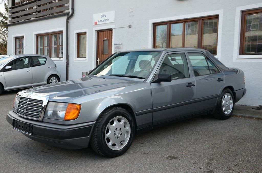Bild des Angebotes Mercedes-Benz 300 H-Zullassung