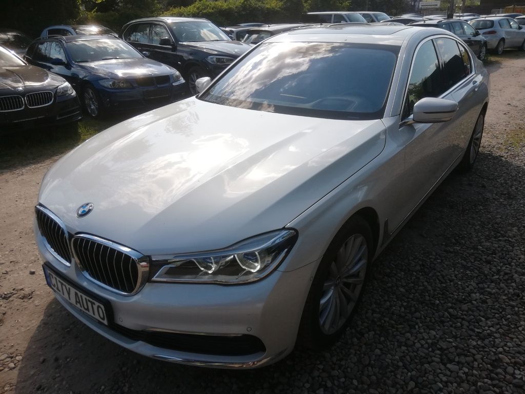 Bild des Angebotes BMW 750 Baureihe 7 Lim 750 d xDrive/ TOP Ausstattung