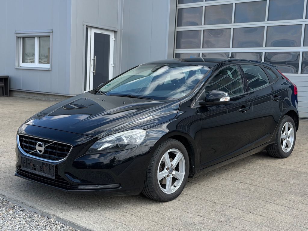 Bild des Angebotes Volvo V40 Kinetic 1.6D Xenon Kamera Digital Tacho